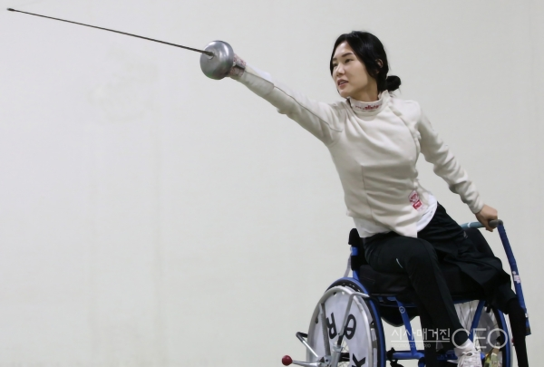 휠체어 펜싱 김선미 선수
