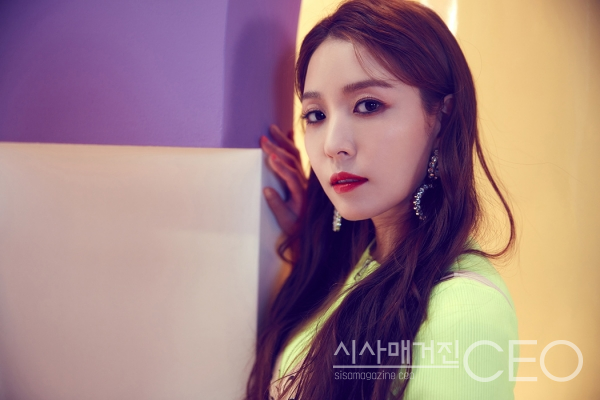 1세대 아이돌 가수들 이후 등장한 솔로가수들중 대표로 꼽을 수 있는 VOA 사진=시사매거진CEO(BOA Offecial)