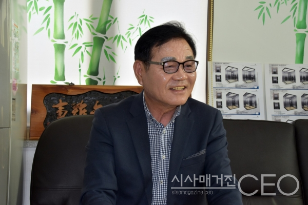 ㈜한림엘리베이터 김옥수 대표가 인터뷰에 응하고 있다. (사진=송요기 기자)