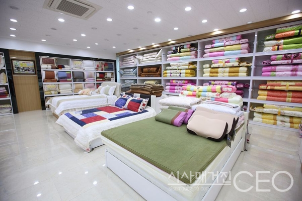 이형원 회장이 운영중인 일성침장의 매장내부 (사진=일성침장 홈페이지)