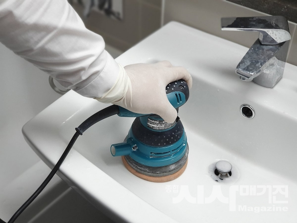 욕실청소 서비스(사진=대림케어)