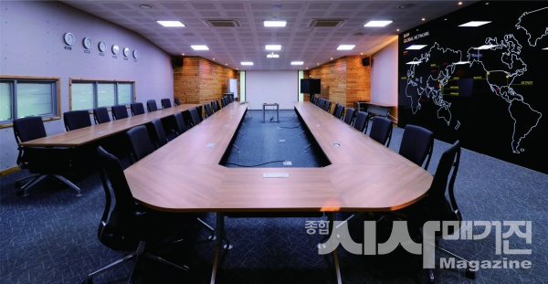 ▲(주)용두애드컴 세미나실(출처=(주)용두애드컴 회사카달로그)